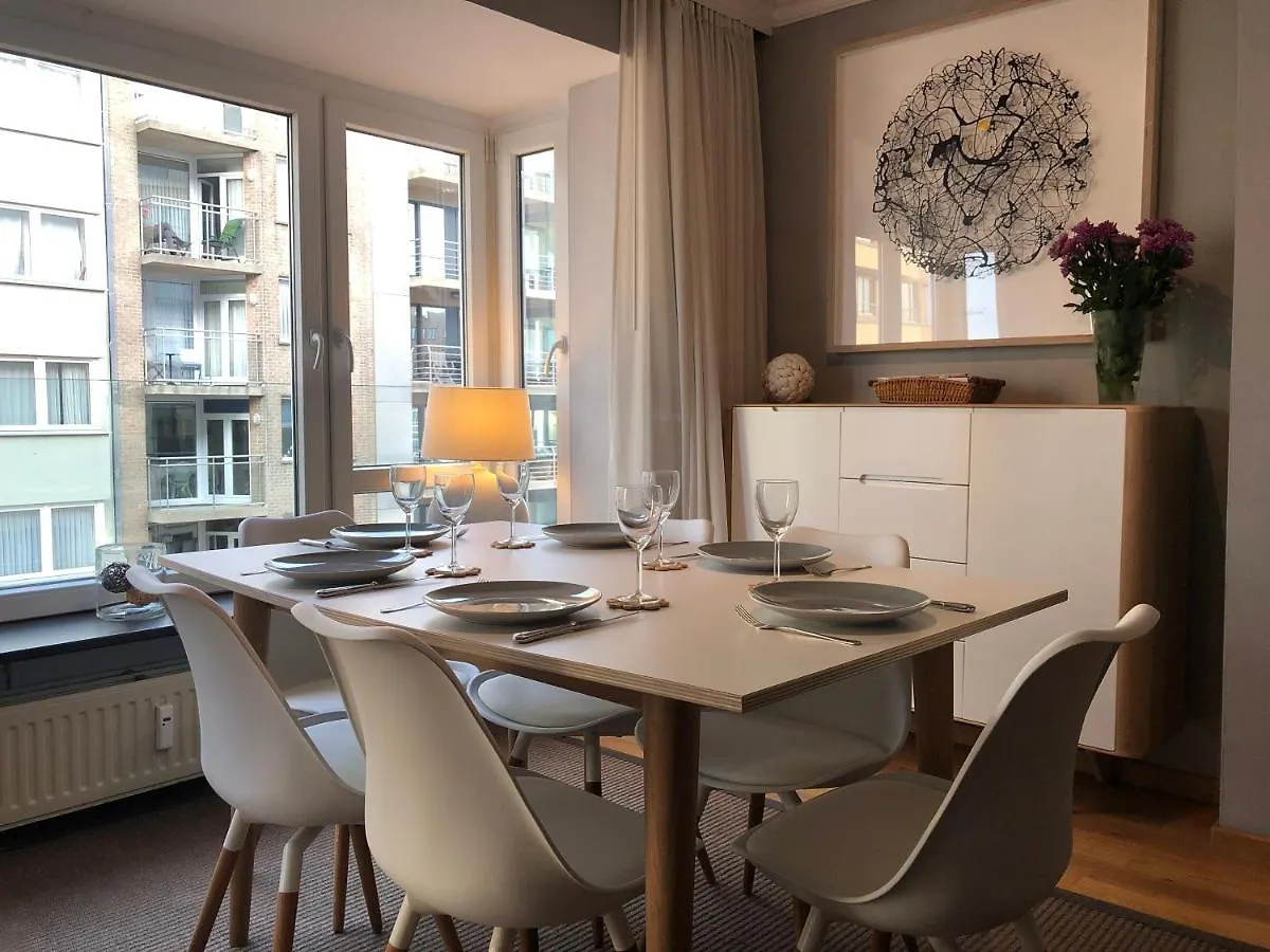 Modern Apartment At 2 Steps From Beach Oostende België